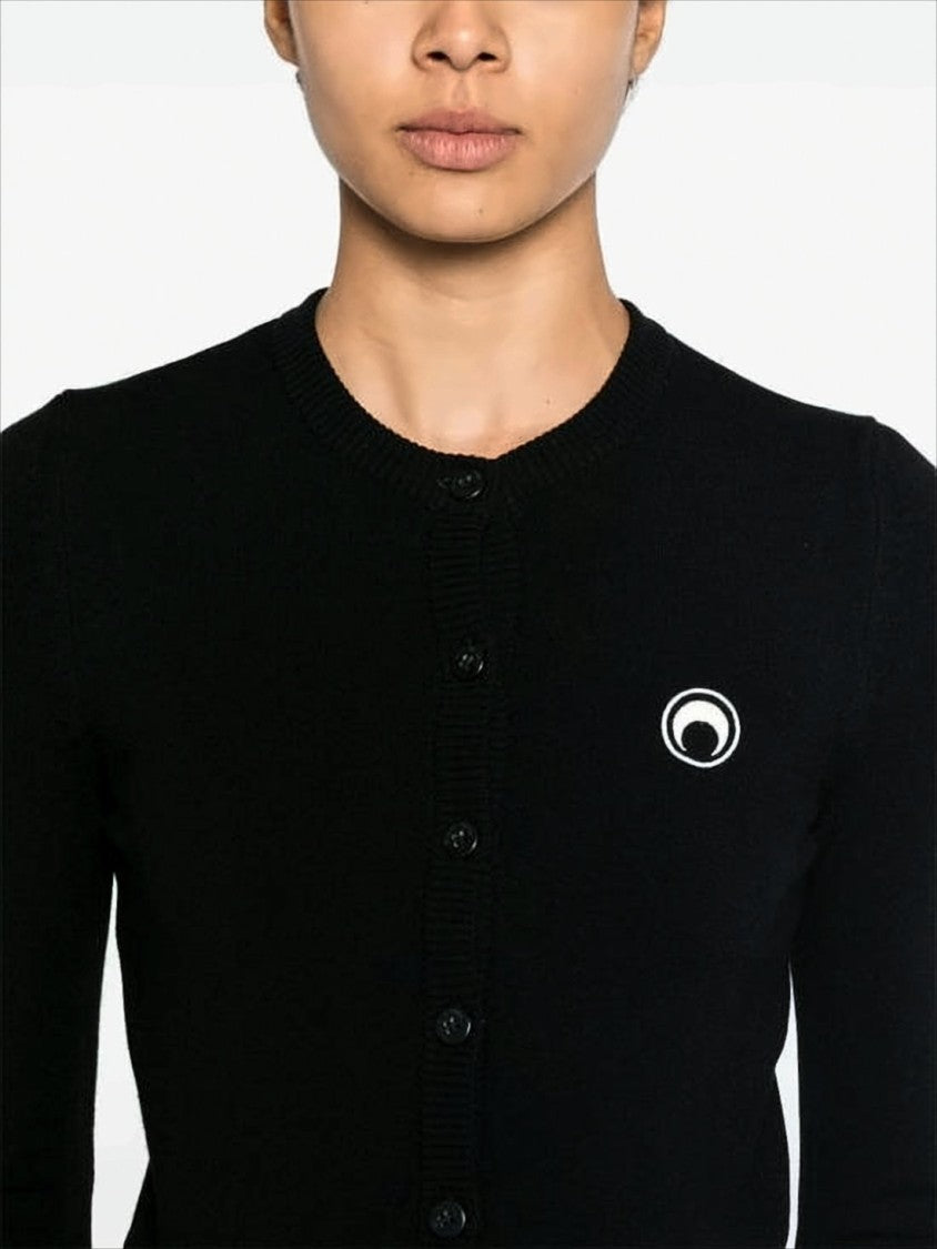Fitted Cropped Cardigan with Button-Down Front