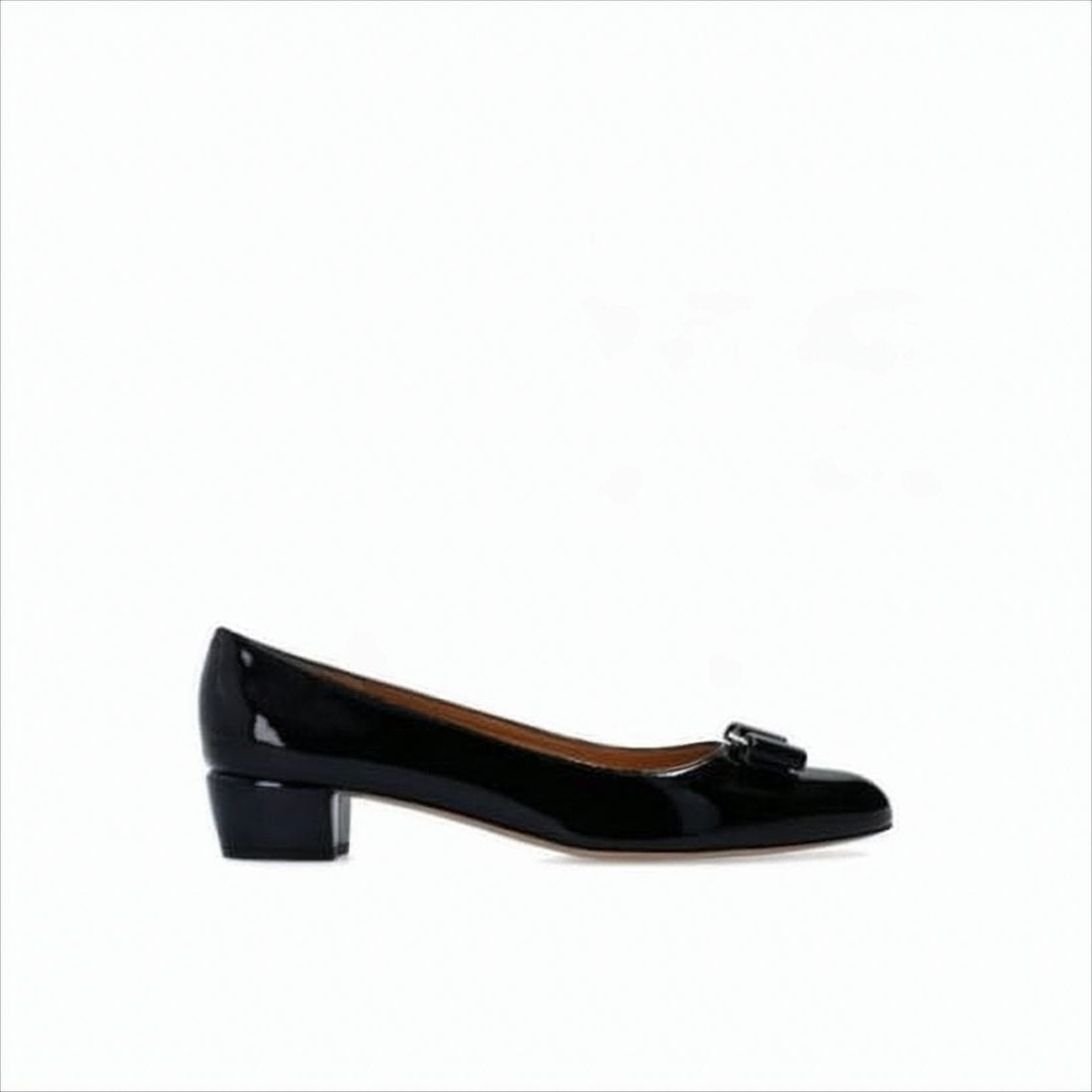 Low-Heeled Patent Leather Pumps