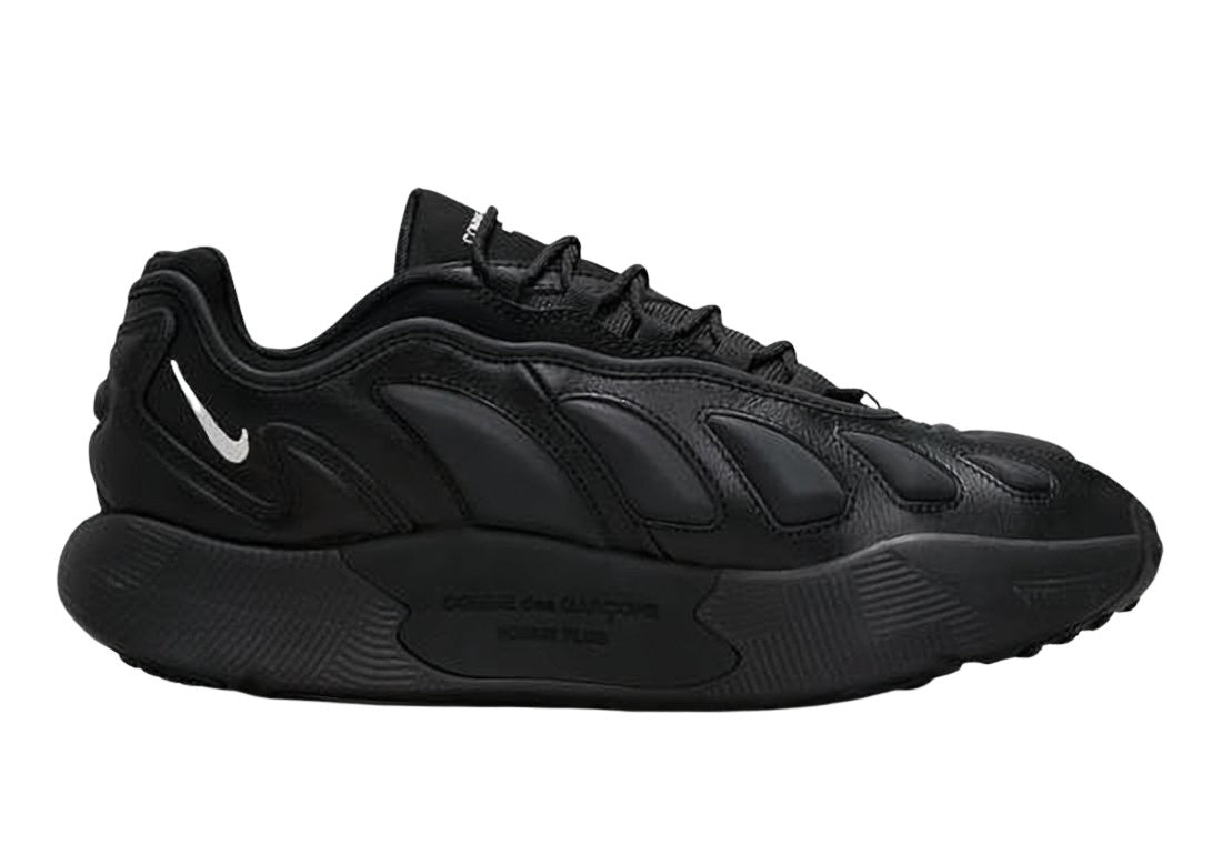 Monochromatic Black Sneakers with Sculpted Sole