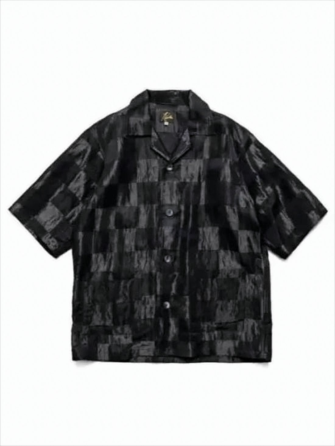 Short-Sleeved Checkered Shirt with Glossy Finish