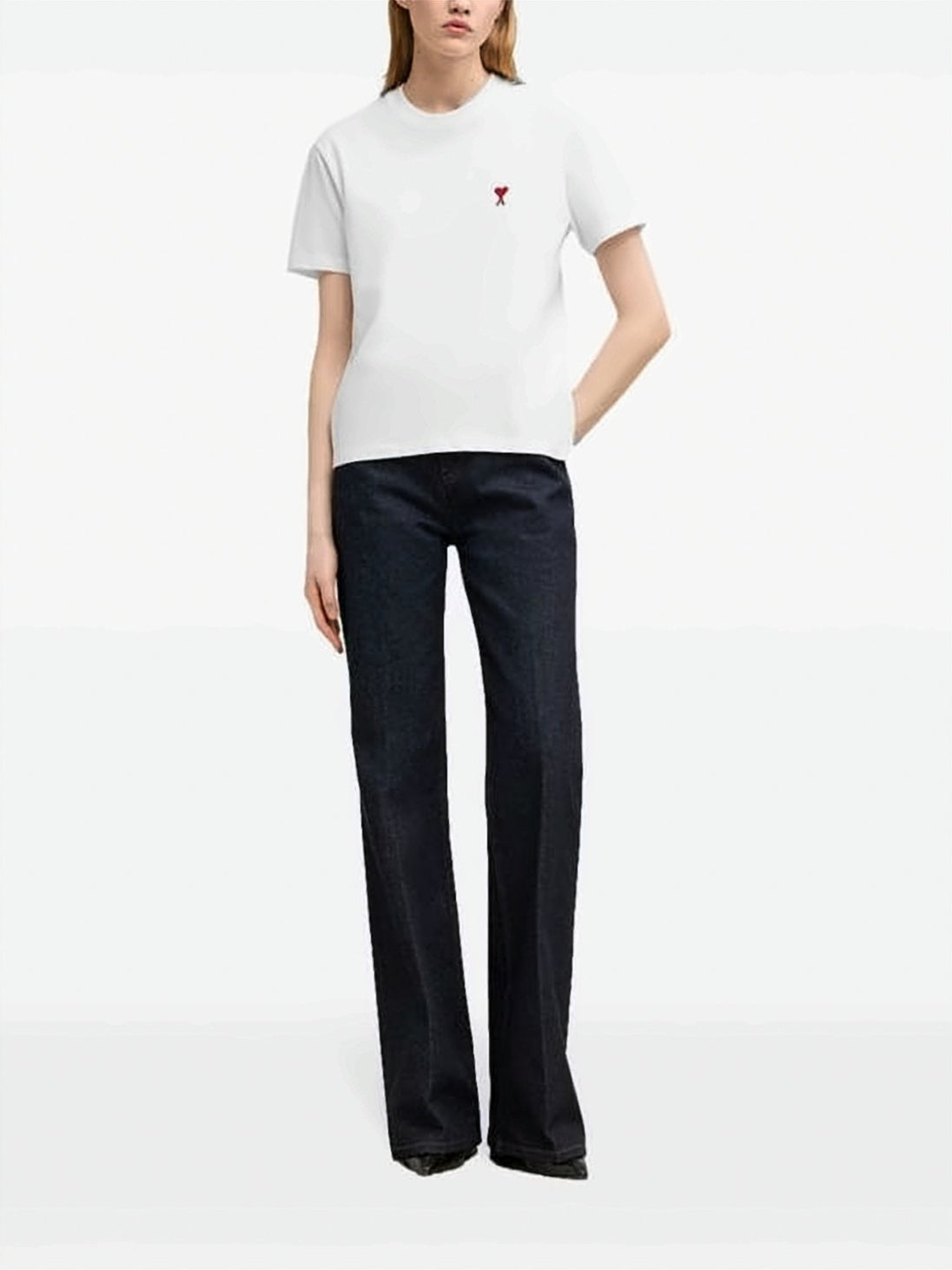 Minimalist Short-Sleeve T-Shirt with Embroidered Heart