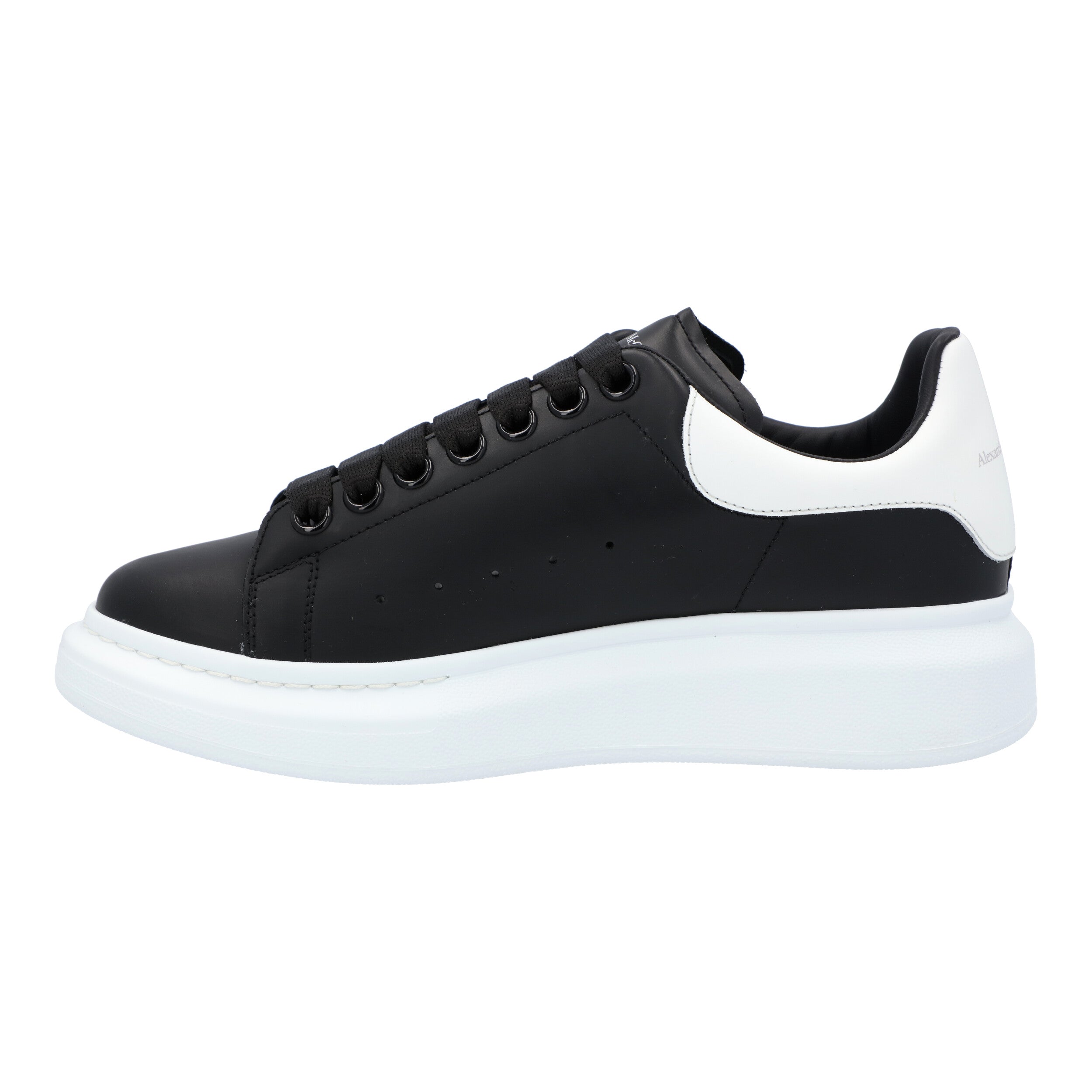 Oversized Sneaker 'Larry' In Black/White