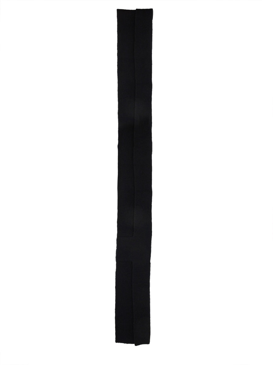 Classic Virgin Wool Scarf