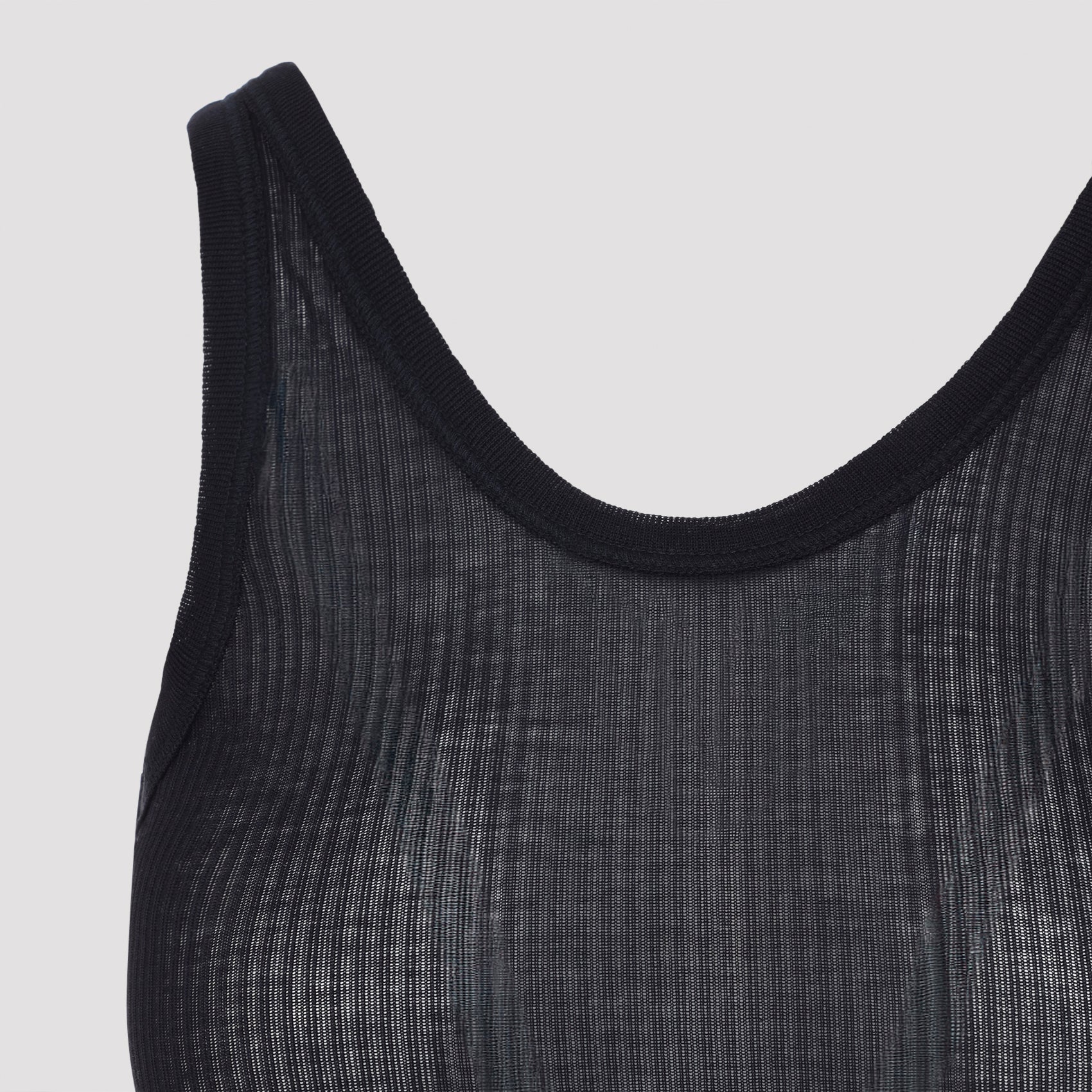 Sleeveless Fitted Tank Top In Luxurious Viscose-Silk Blend