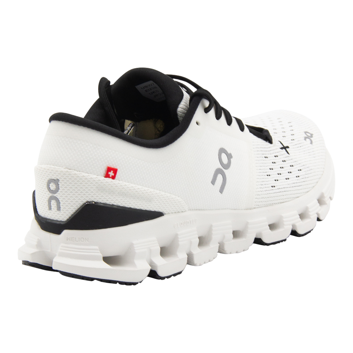 Breathable Mesh Sneakers with Cushioned Sole and Subtle Branding