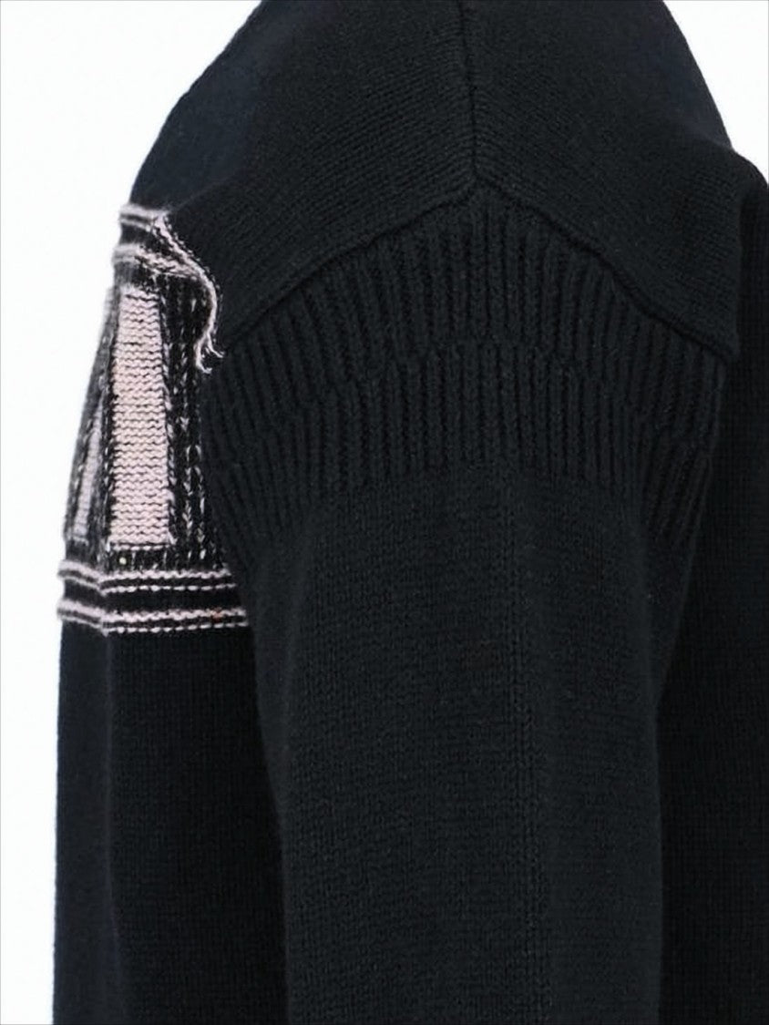Textured Logo Black Wool Sweater with Cropped Fit