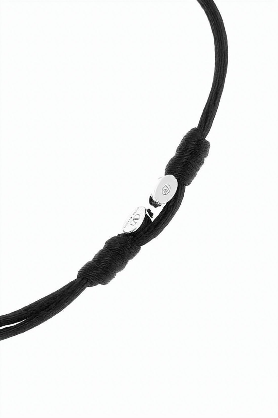 Interlocking 'V' and 'D' Design Bracelet