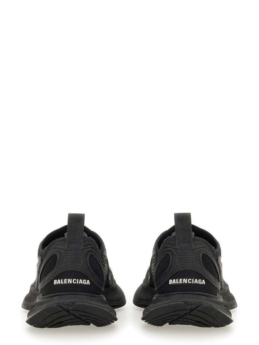 "Circuit" Sneaker