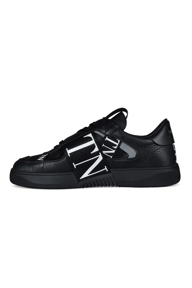 Vl7N Sneakers