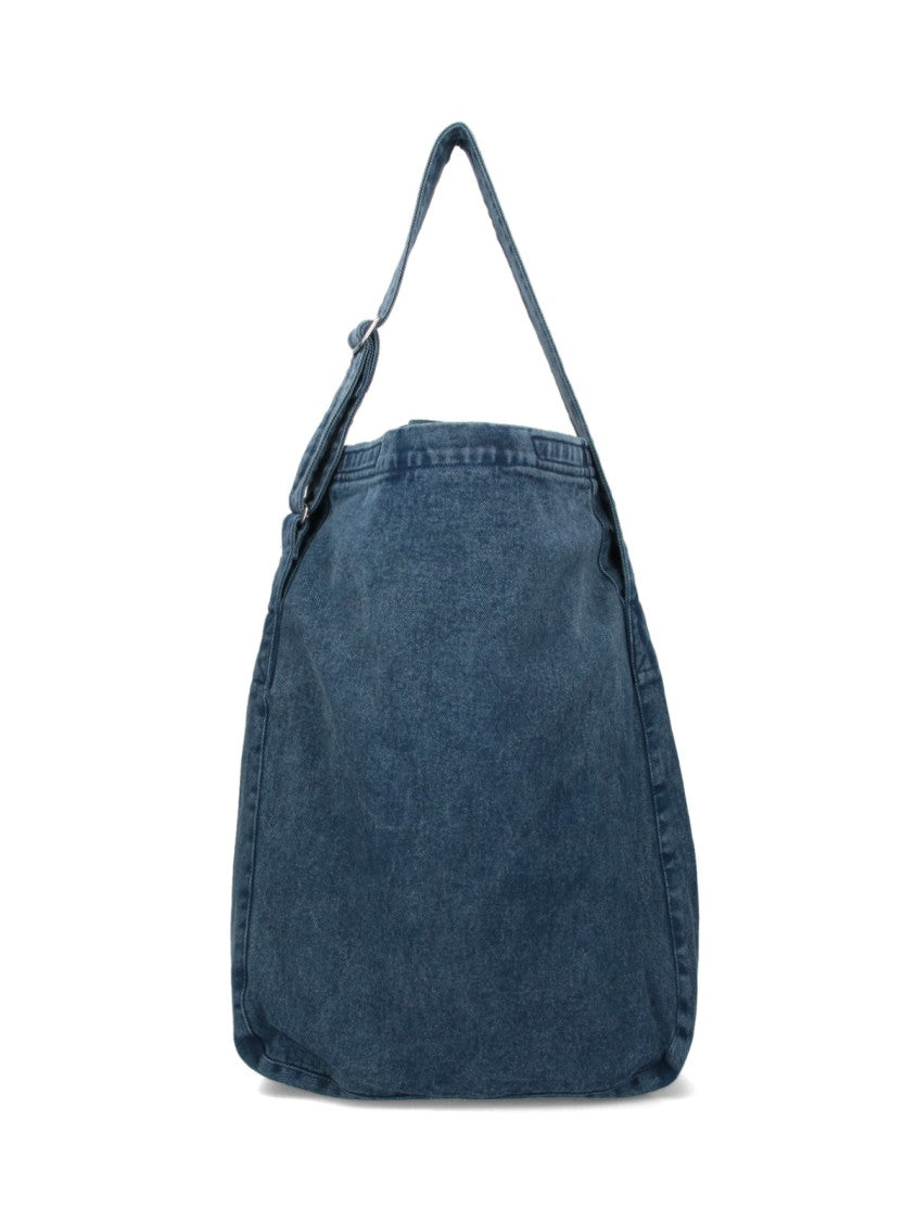 Minimalist Structured Bag With Refined Craftsmanship