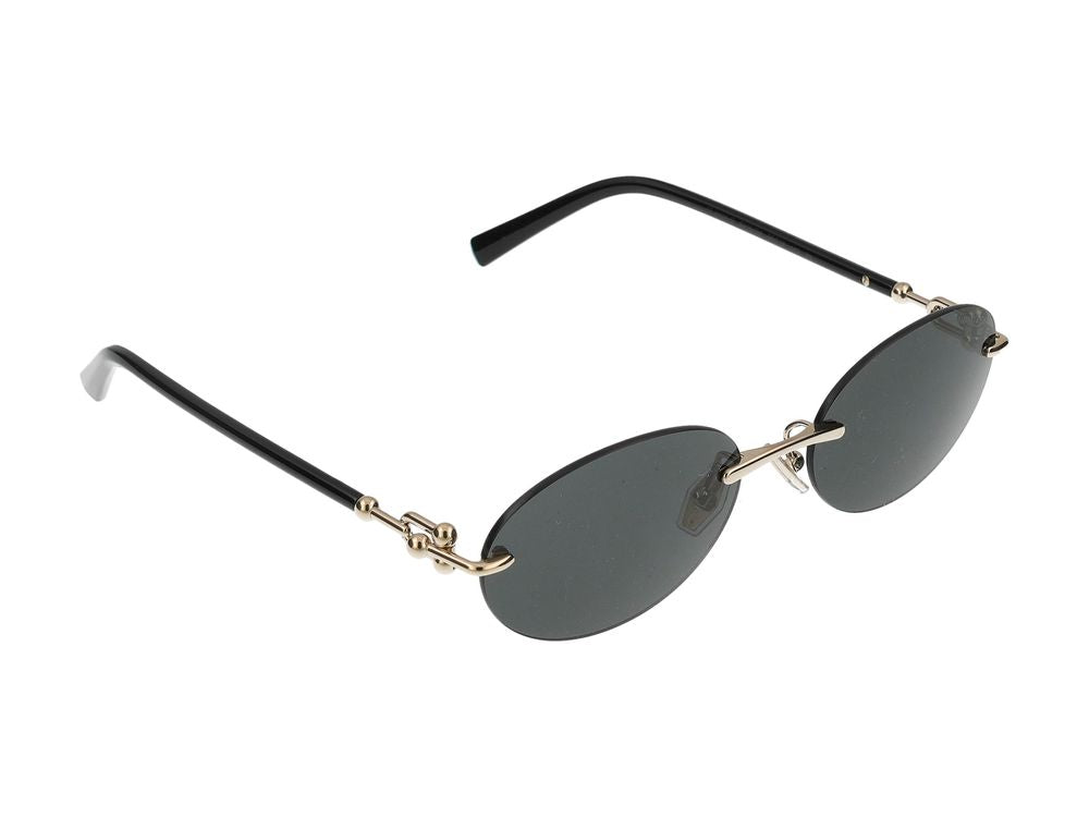 Refined Metal Frame Sunglasses with Minimalist Design