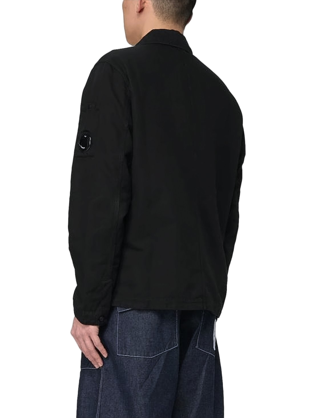 Minimalistic Black Jacket with Classic Collar