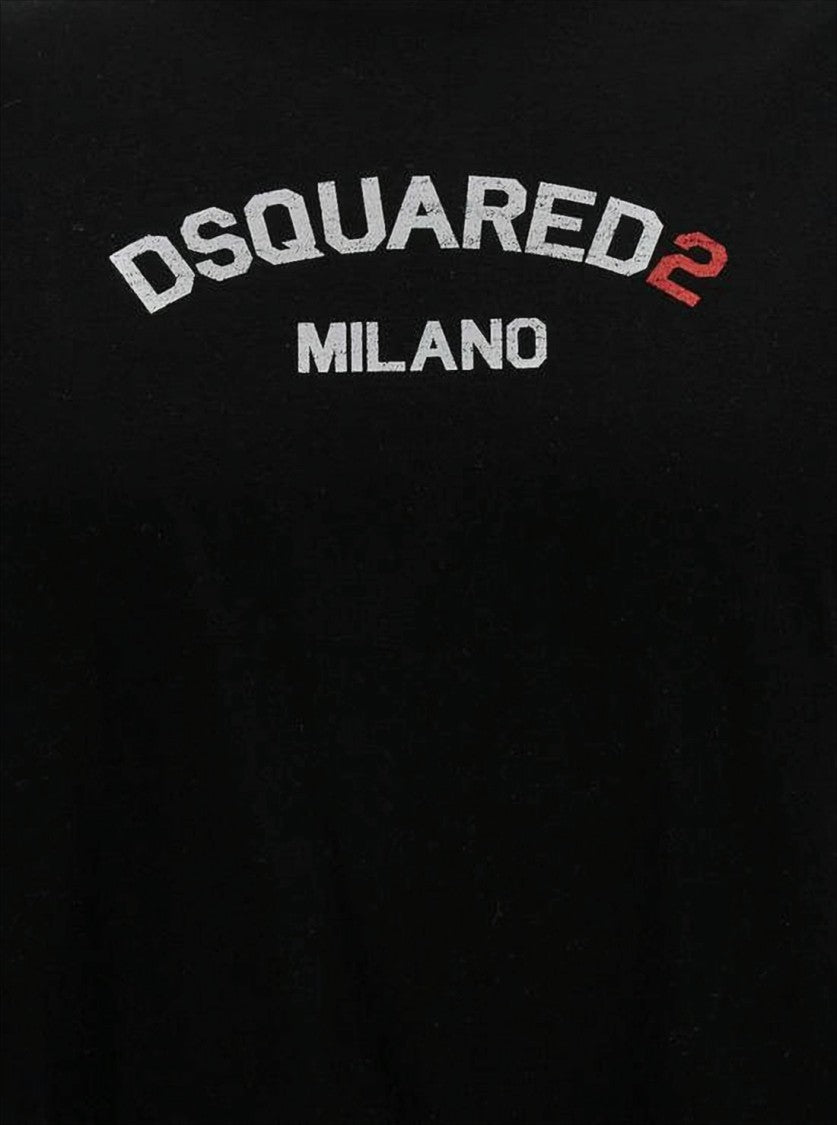 Relaxed Fit Black T-Shirt With Bold Logo Design