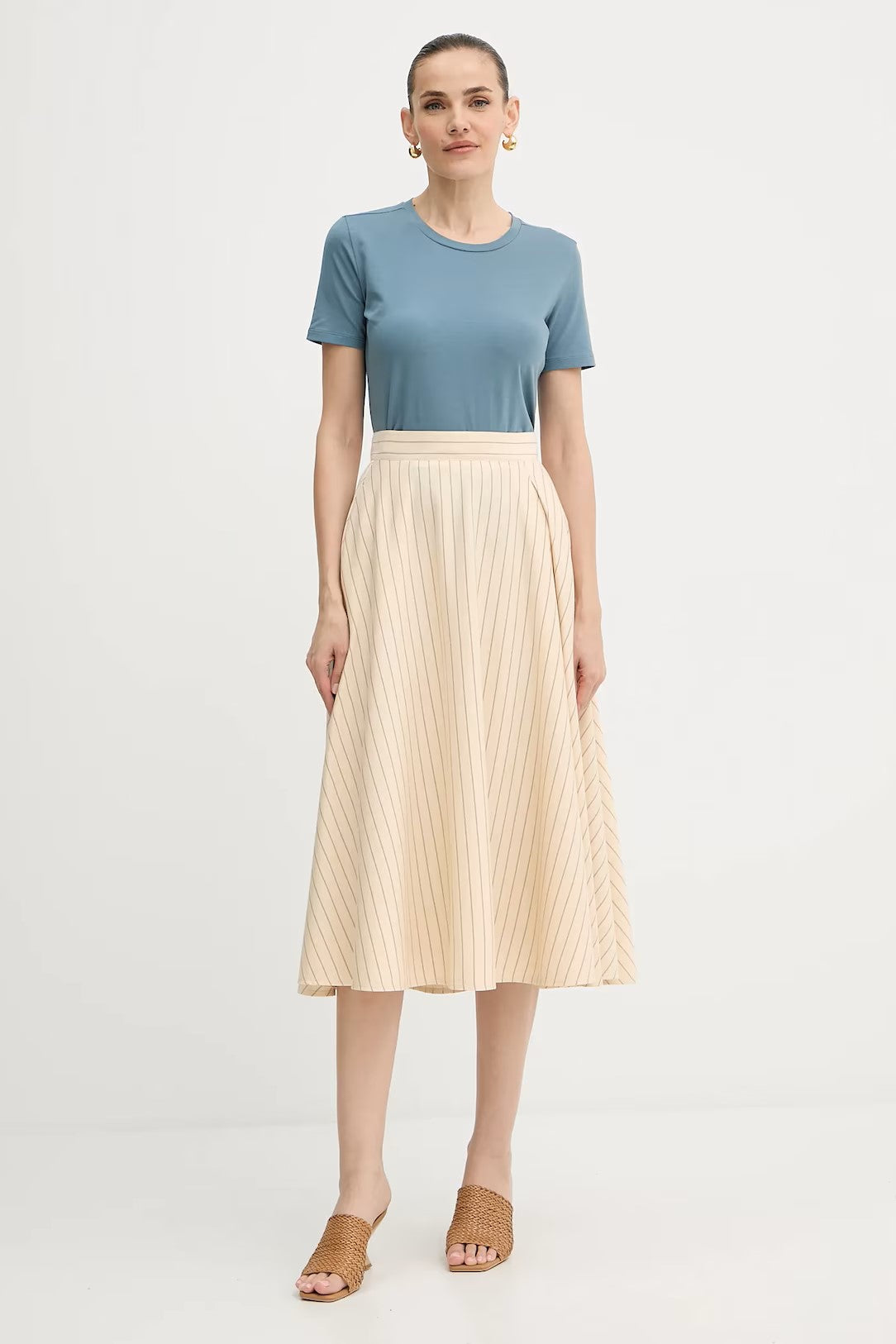 Midi-Length Skirt With Refined Silhouette