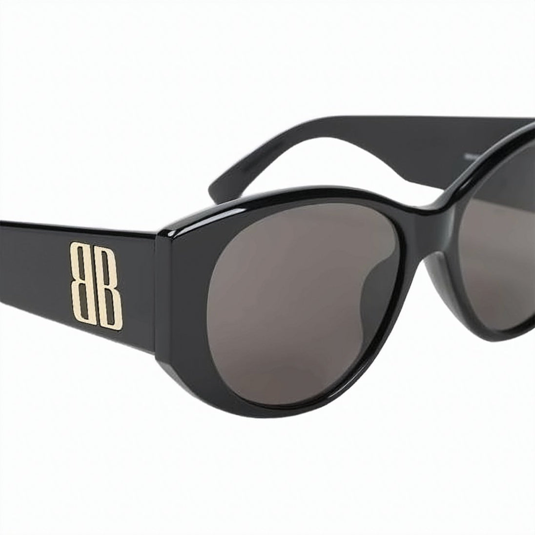 Glossy Black Cat-Eye Sunglasses