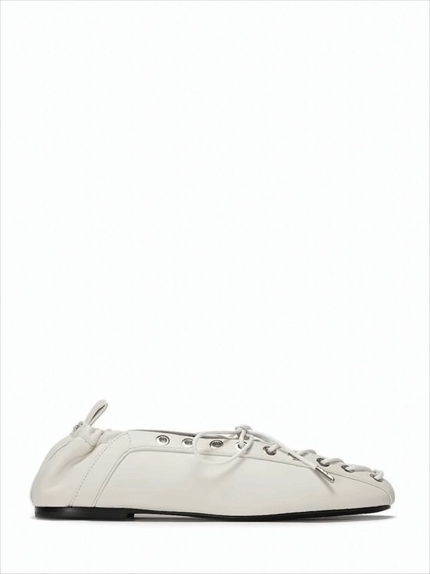 Pointed Toe Flat Shoes with Lace-Up Detailing