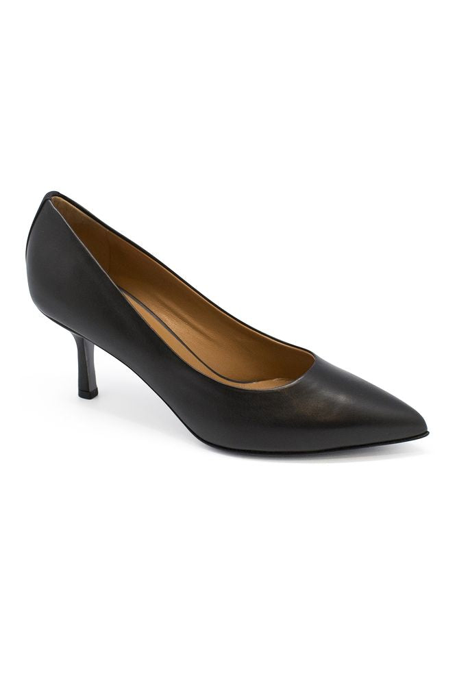 Pointed Toe Black Leather Pumps