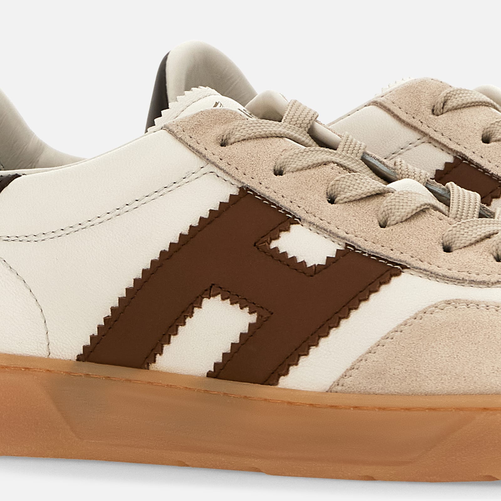 Cool H Sneakers With Elegant Ivory