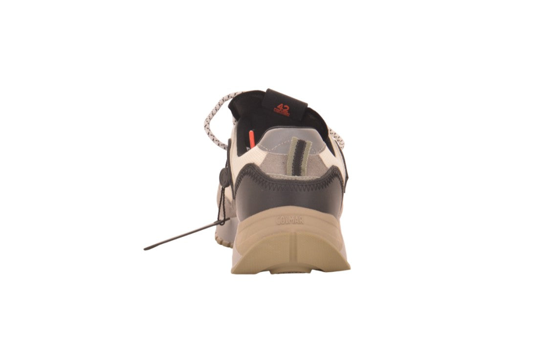 Biegowe sneakersy z zamszowymi wstawkami