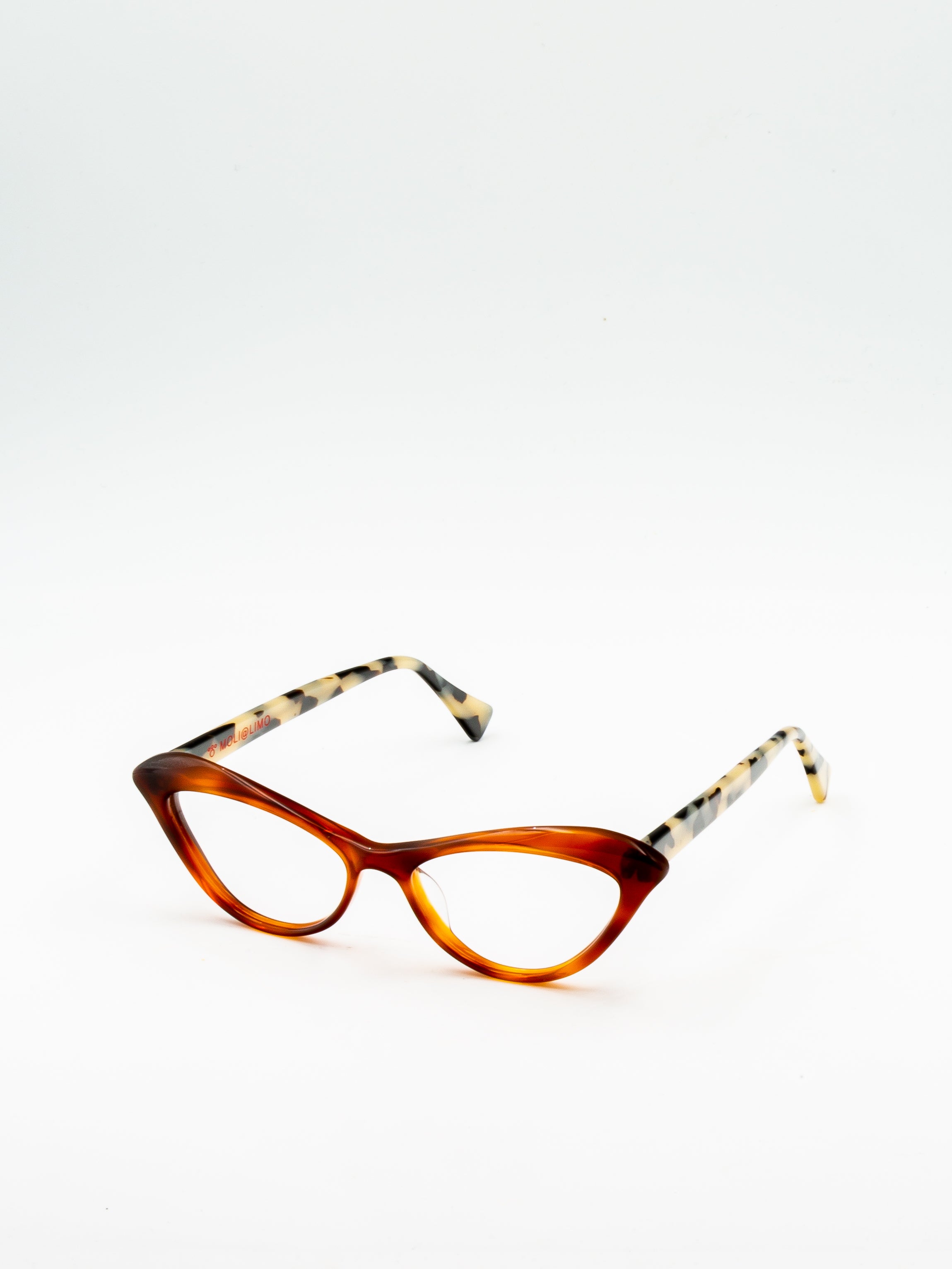 Chic Cat-Eye Optical Frame with Glossy Finish