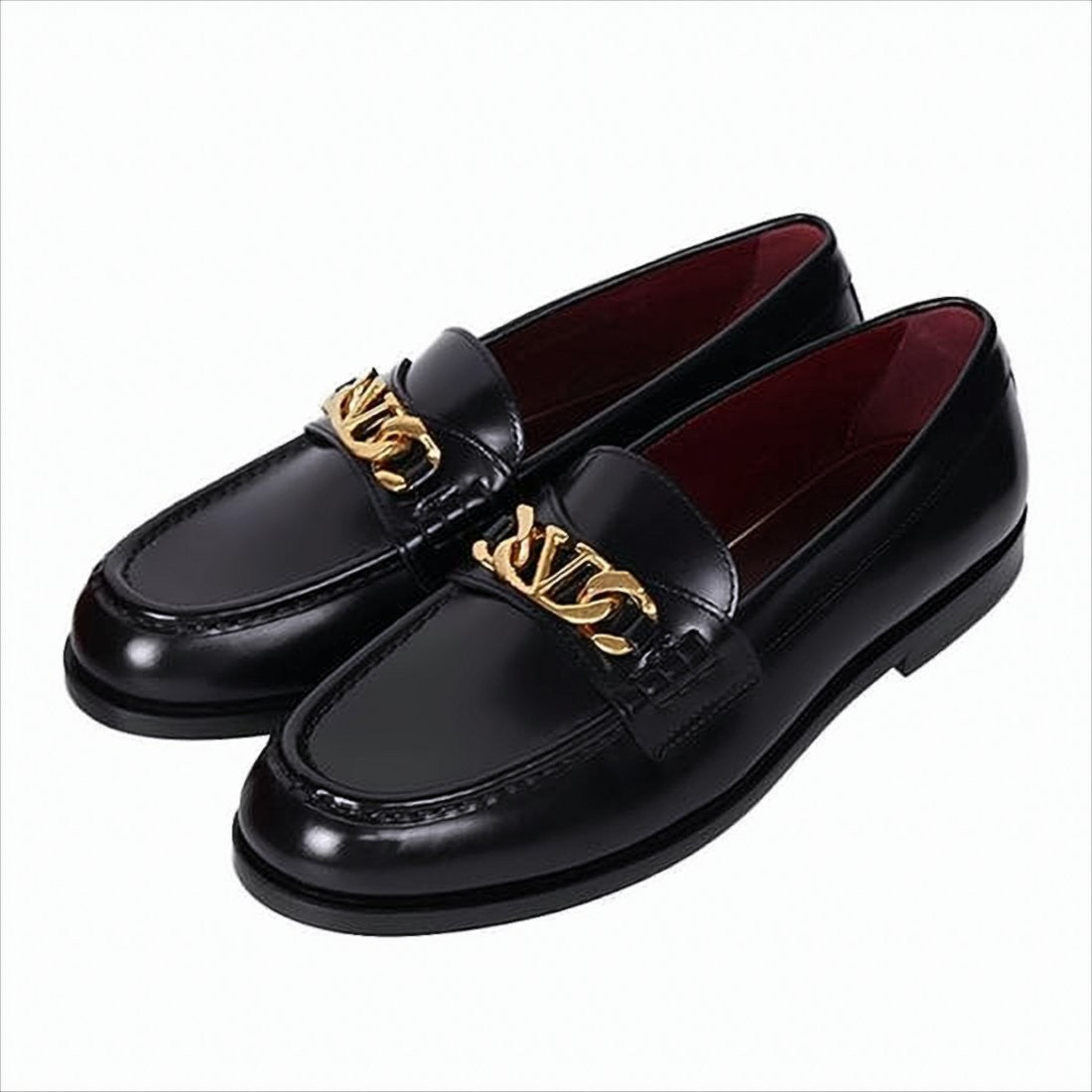 Polished Black Leather Loafers with Gold-Tone Chain Detail