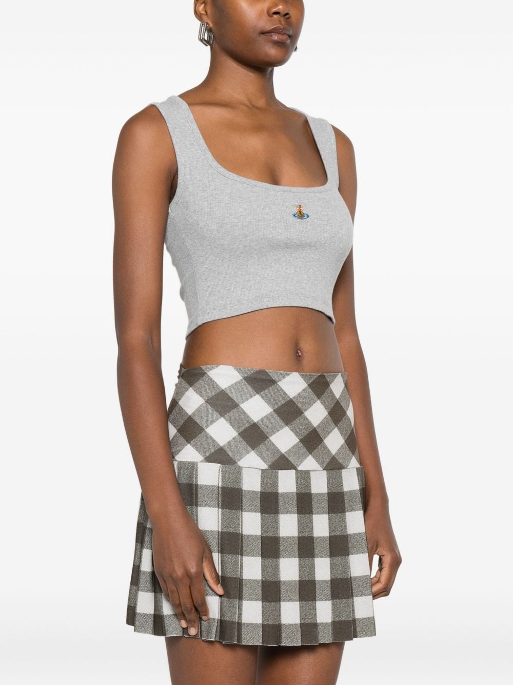 Grey Ribbed Scoop Neck Orb Top