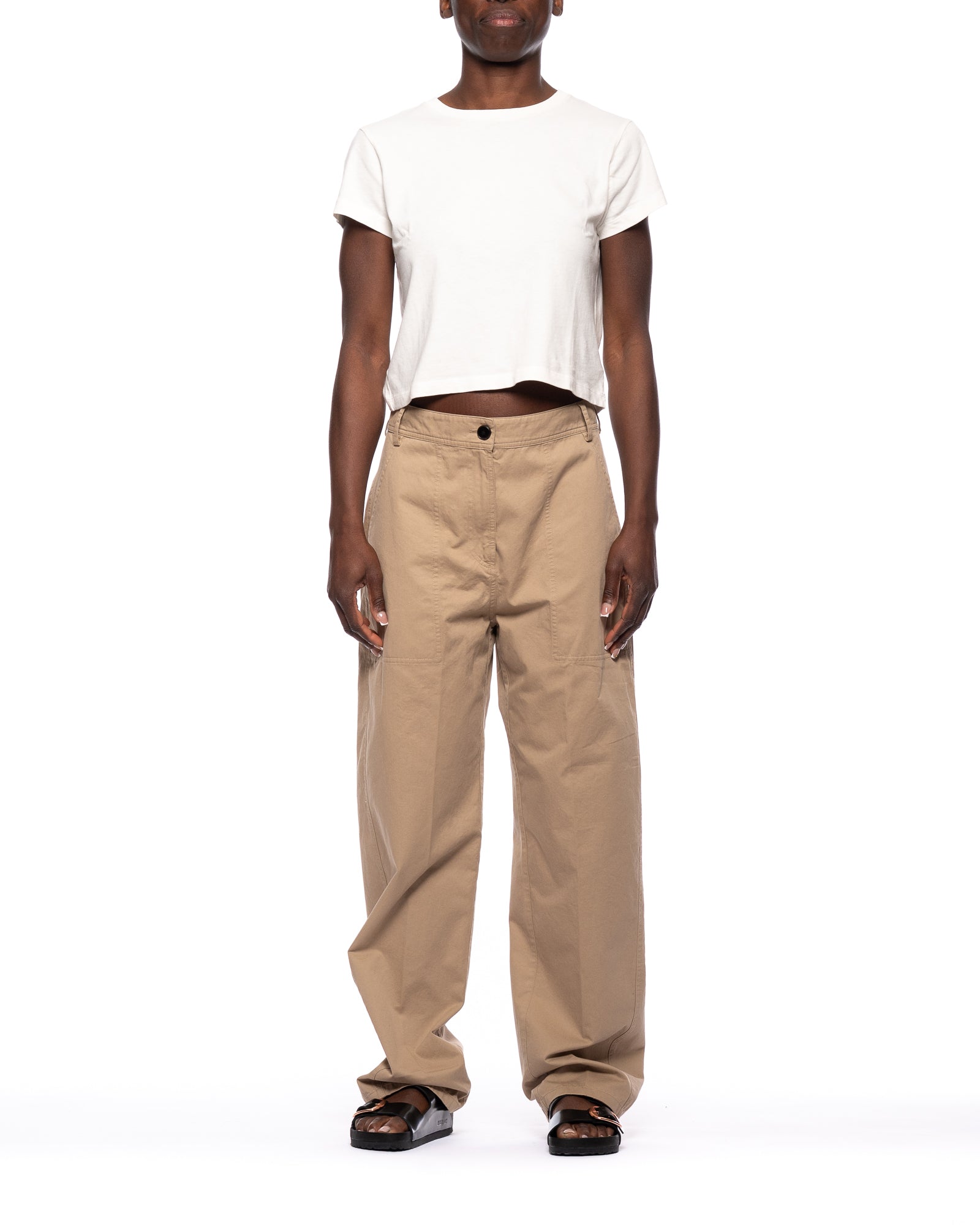 Chino Pants With Refined Pocket Stitching