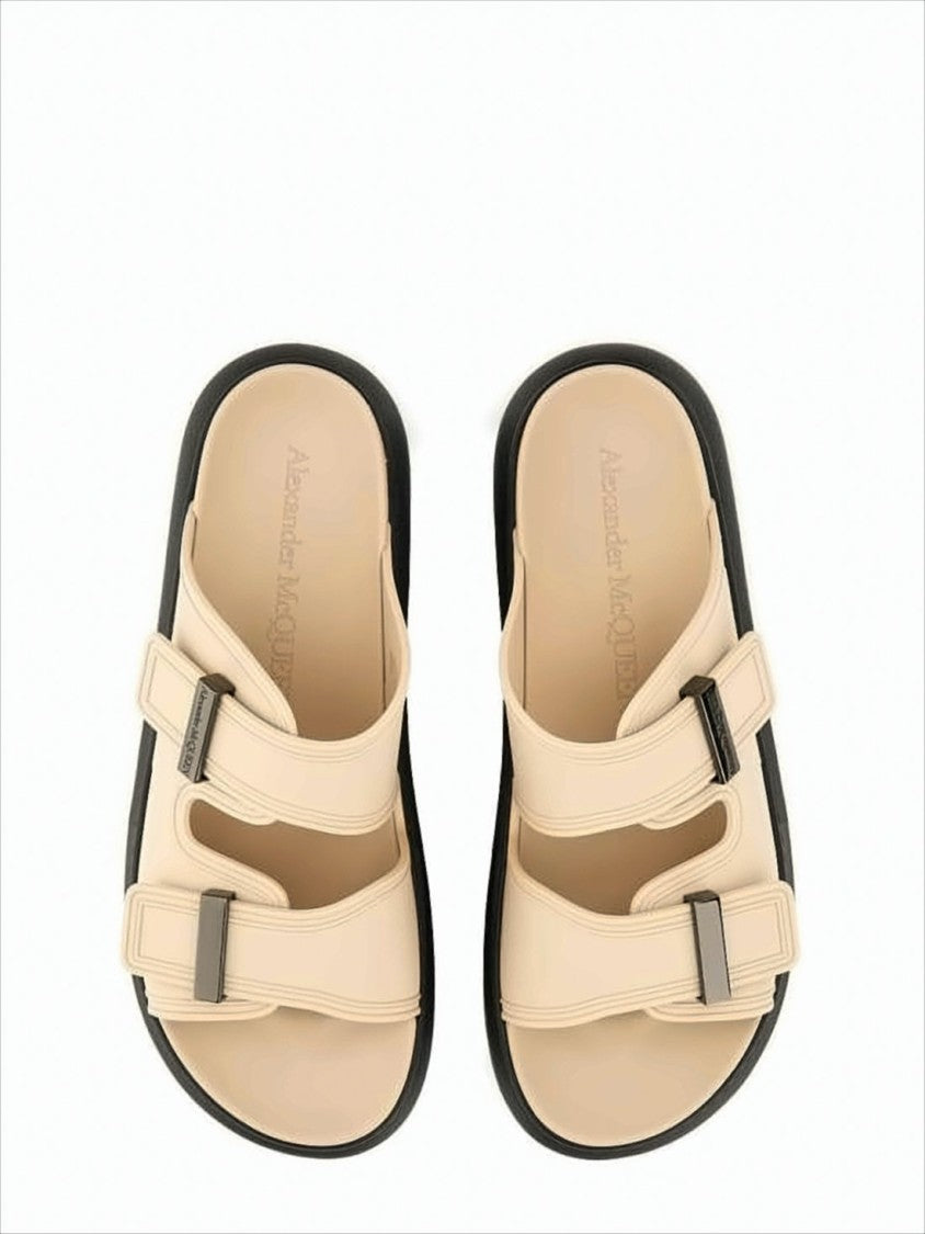 Minimalist Mules with Adjustable Straps and Rubber Sole