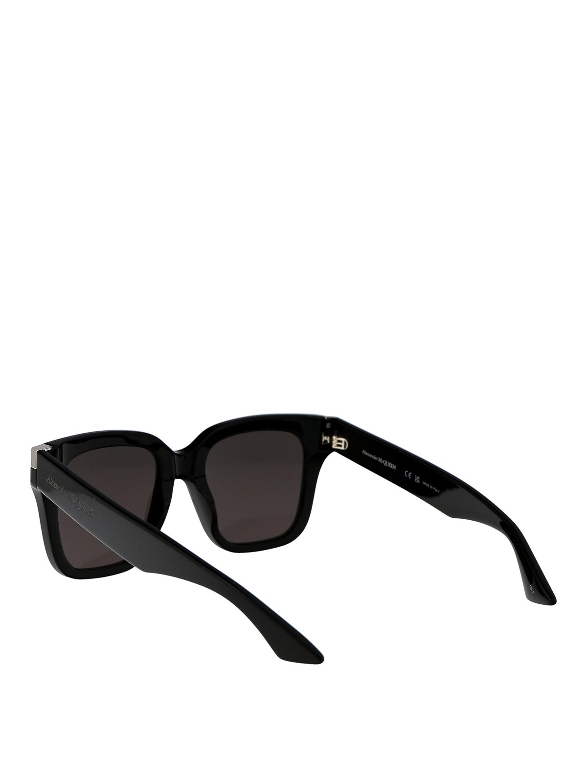 Bold Oversized Black Sunglasses