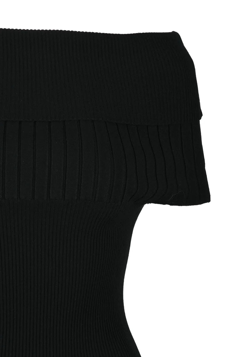 Long Fitted Knit Dress - Black