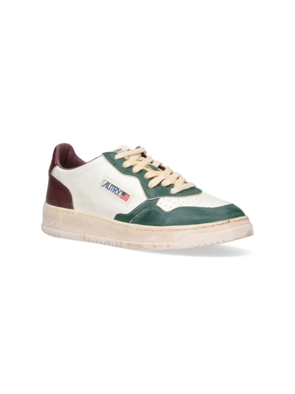 "Medalist" Low-Top Sneakers White