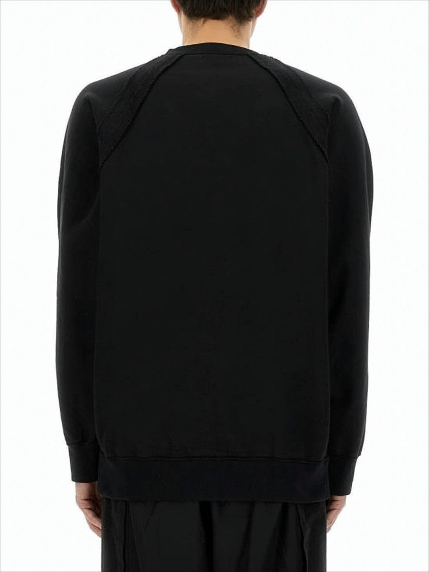 Relaxed Fit Long-Sleeve Graphic T-Shirt with Raglan Sleeves