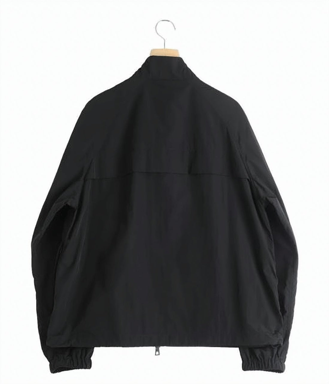 Fitted Black Jacket With Adjustable Waist And Hood