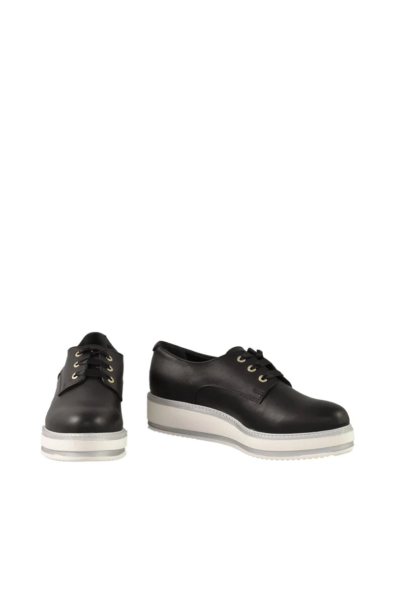 Leather Black Sneakers with Contrasting Sole