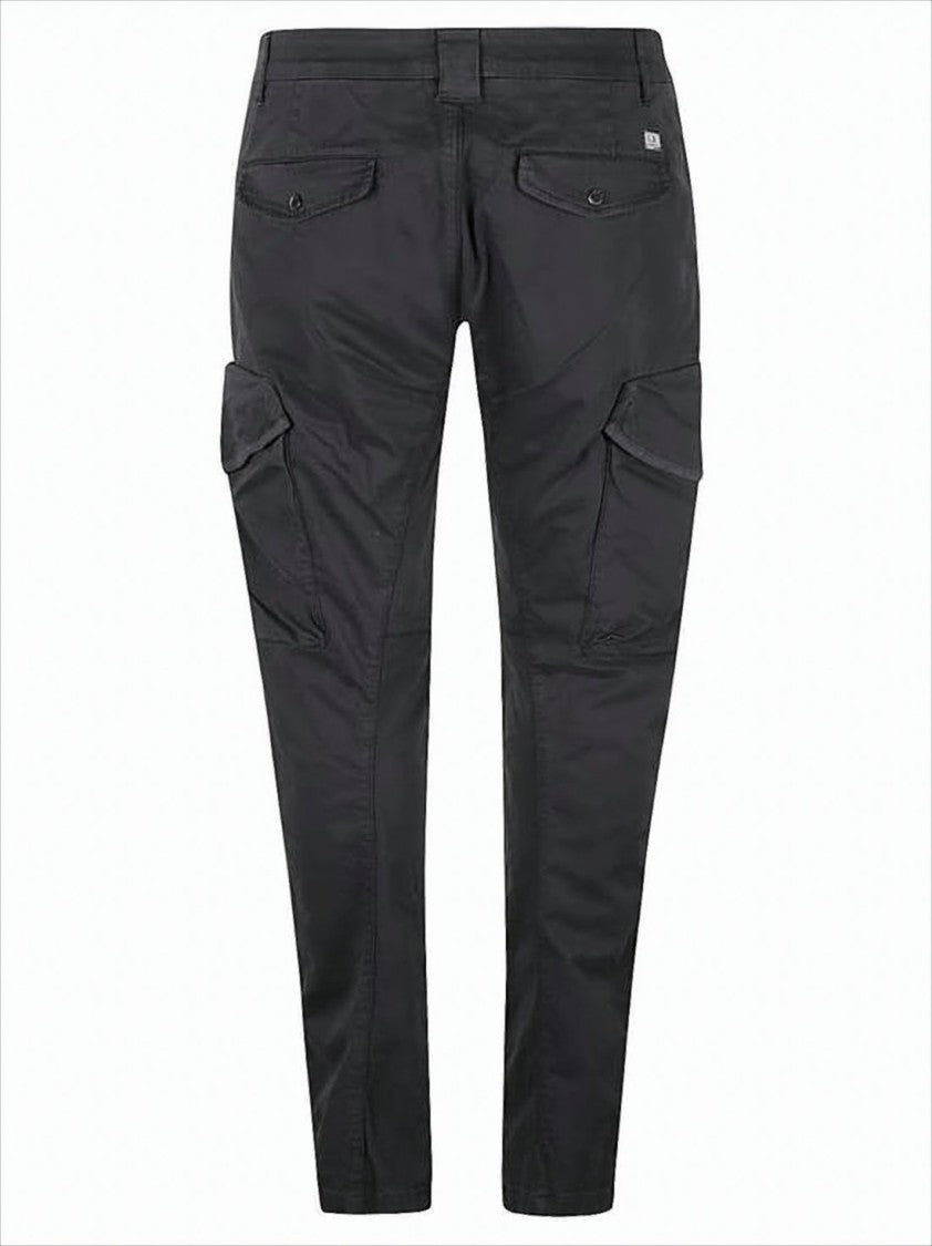 Slim Fit Cargo Pants With Multiple Pockets And Utilitarian Design