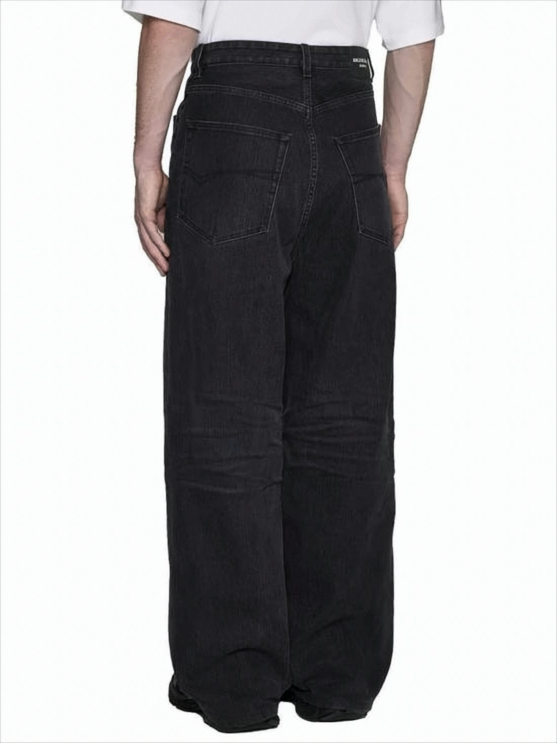 Loose-Fit Wide-Leg Denim Pants