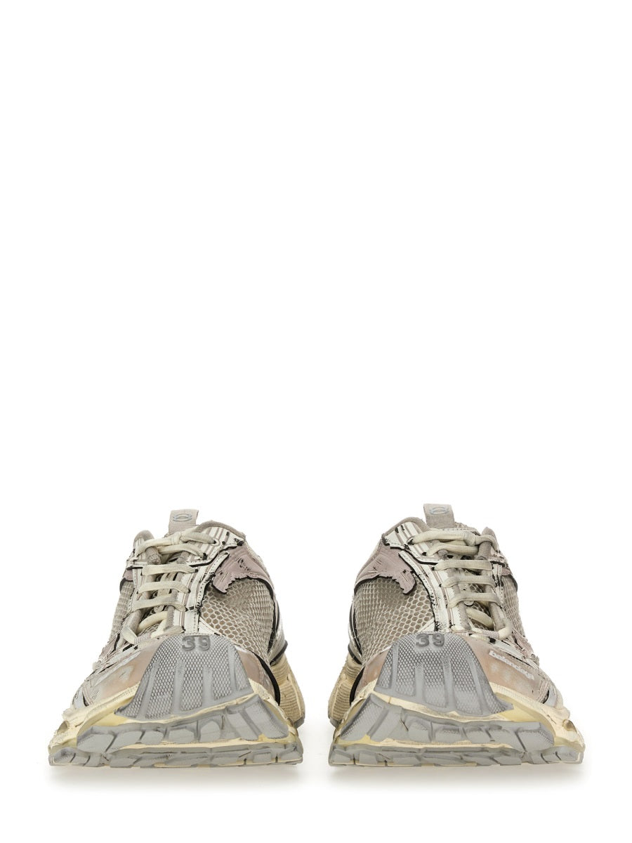 "Stapler" Sneaker