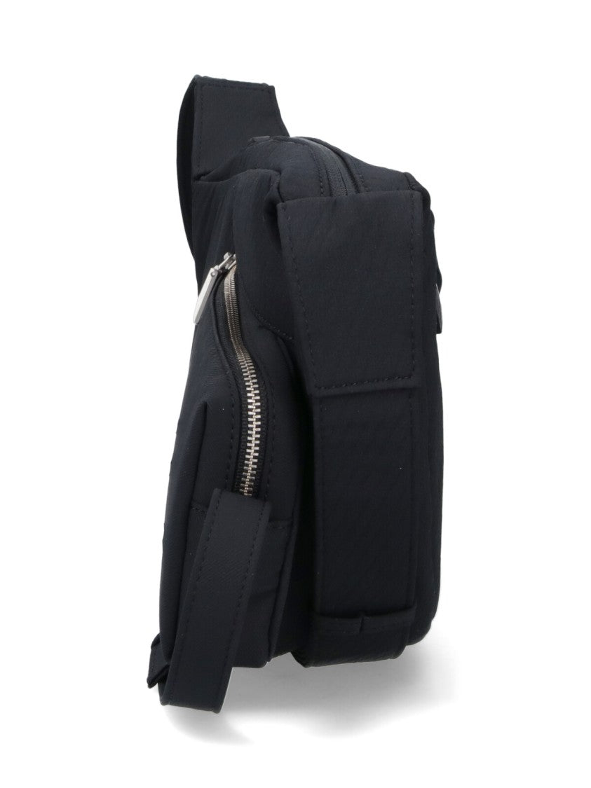 Minimalist Black Bag With Structured Silhouette