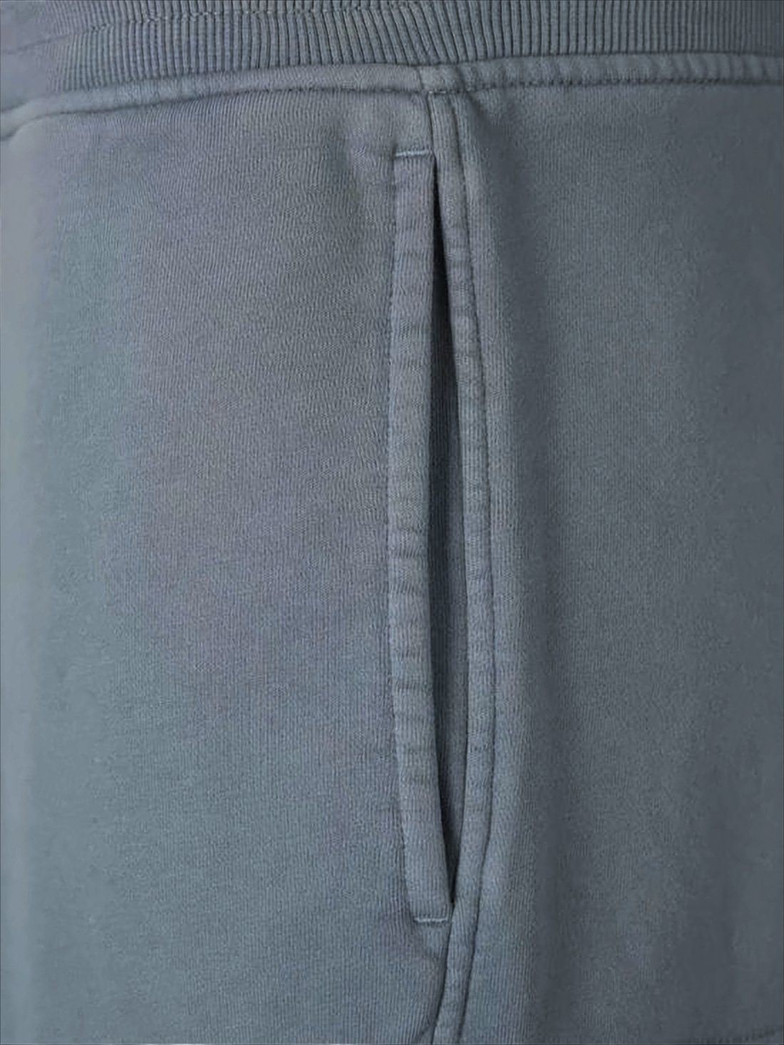 Relaxed Fit Cargo Shorts with Drawstring