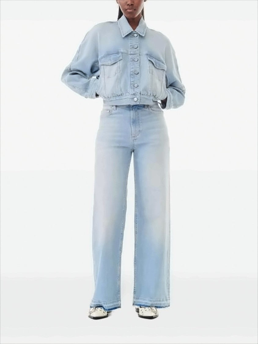 Light Wash Cropped Denim Jacket with Gathered Hem and Flap Pockets