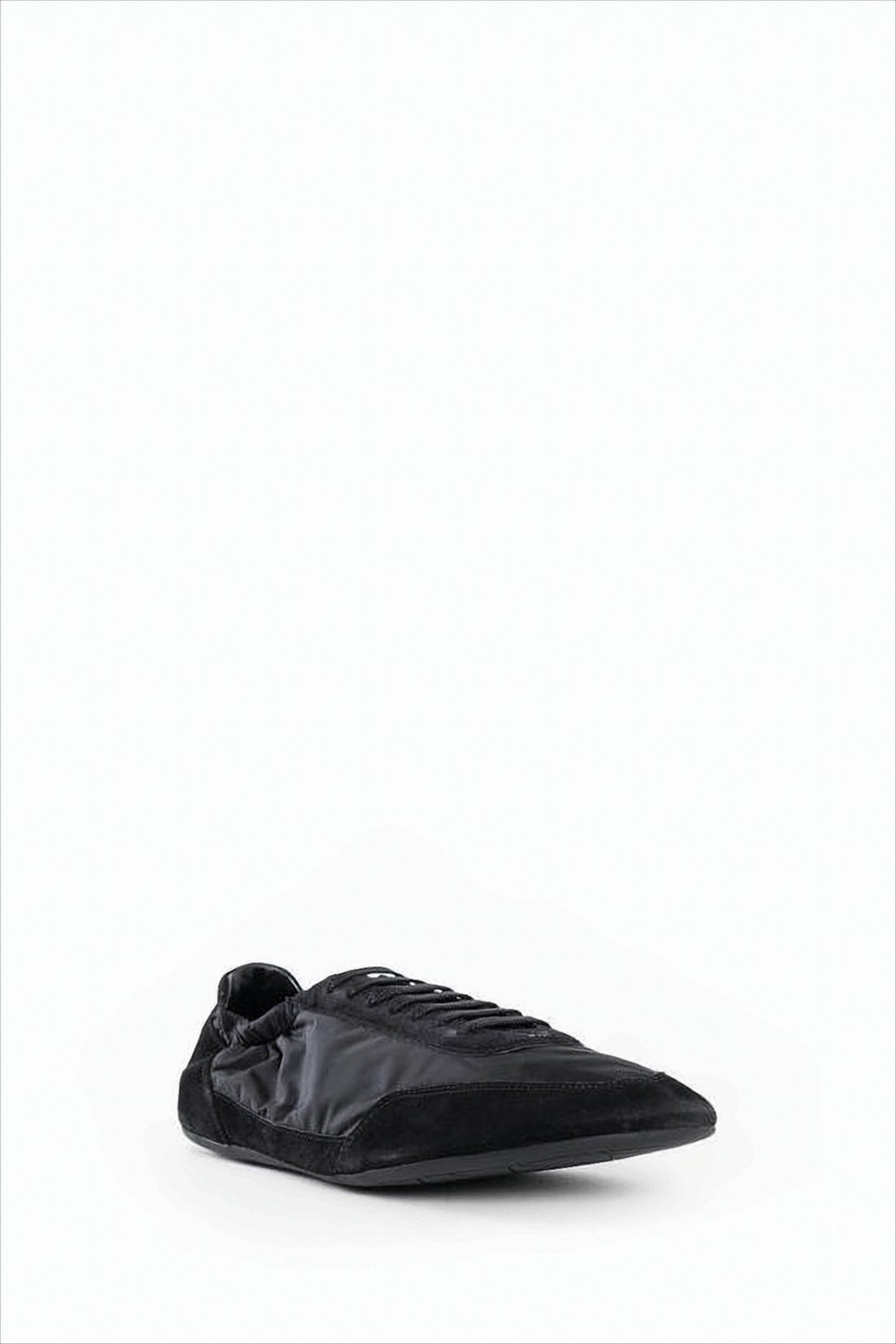 Pointed Toe Sneakers with Recycled Materials