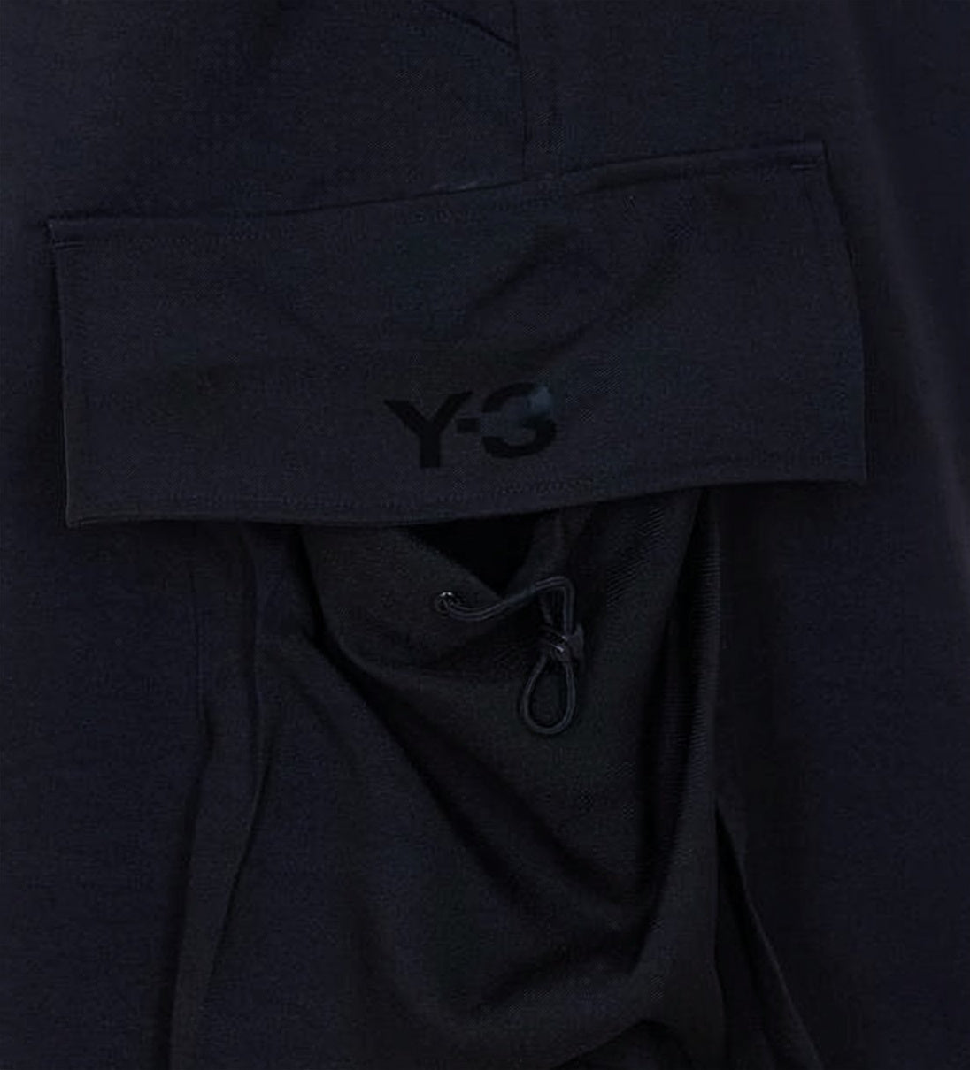 Cargo Shorts with Flap Pocket