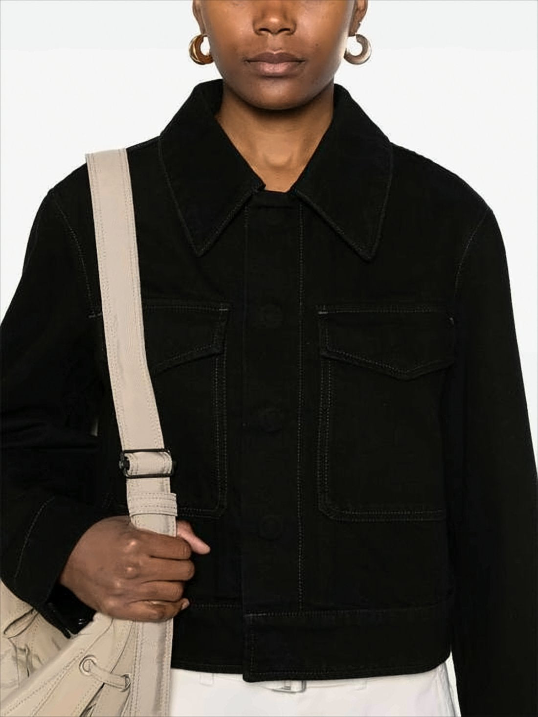 Cropped Black Denim Jacket With Boxy Silhouette And Classic Collar