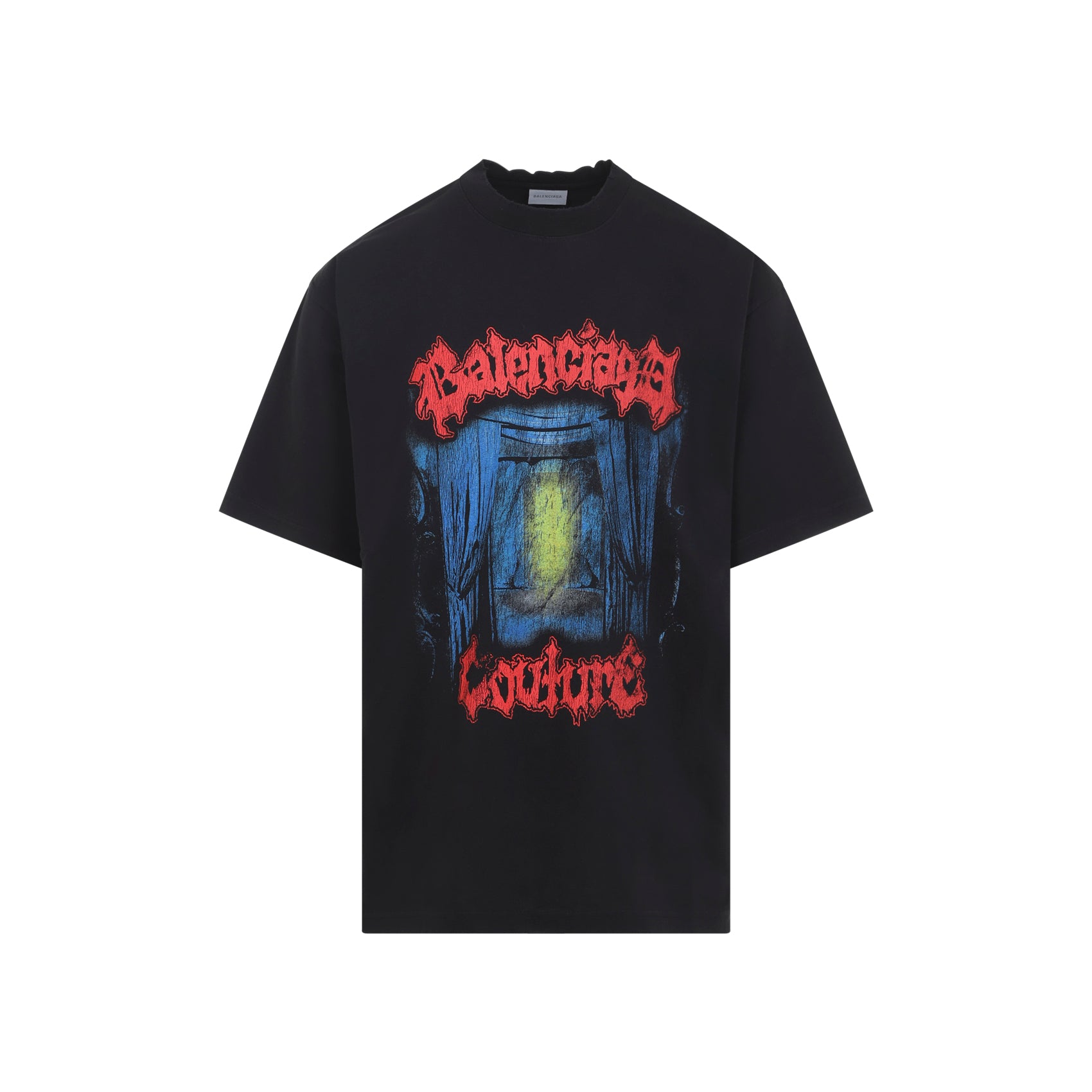 Graphic Print Cotton T-Shirt with Bold Artistic Design
