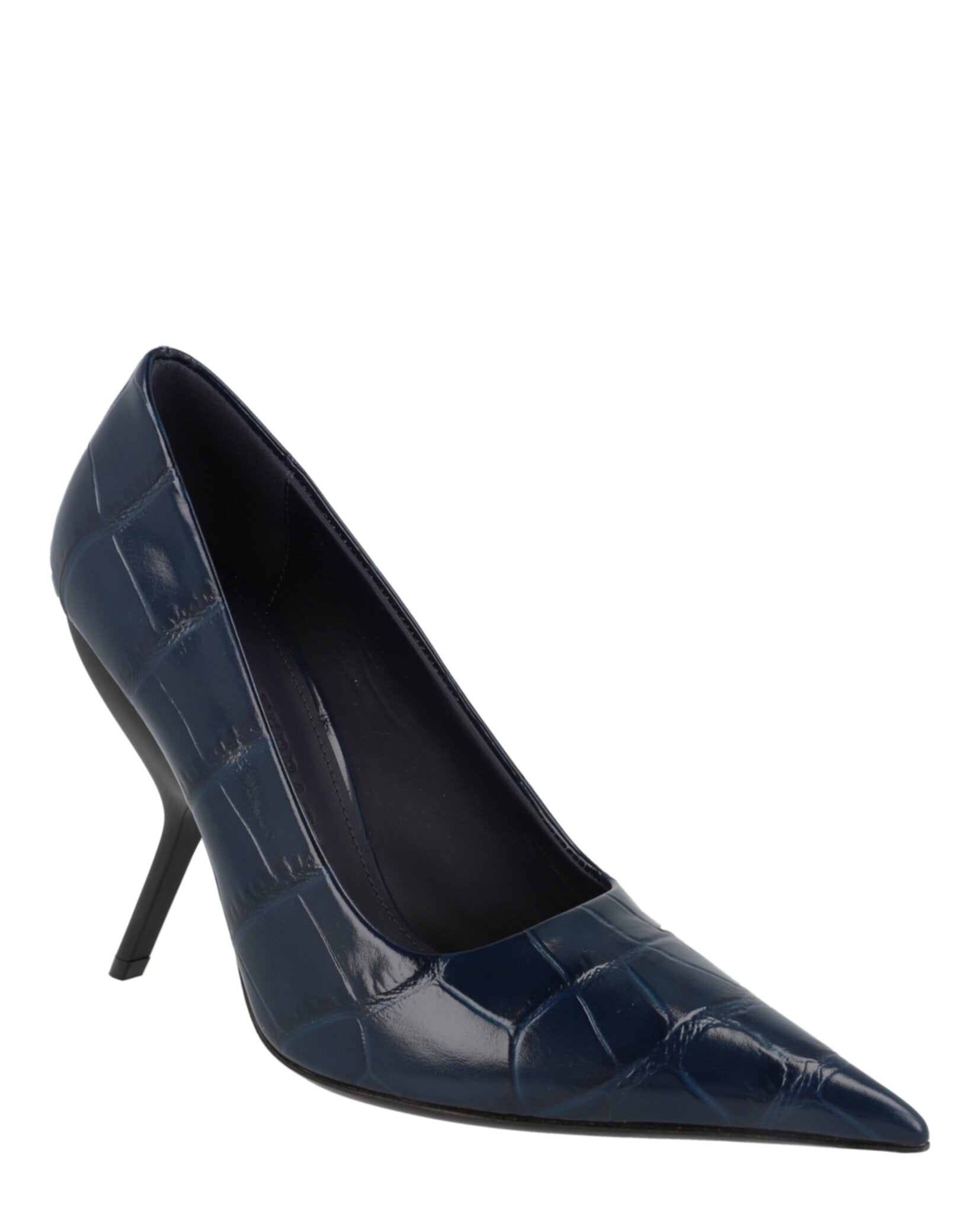 Eva X5 Croc Embossed Pumps