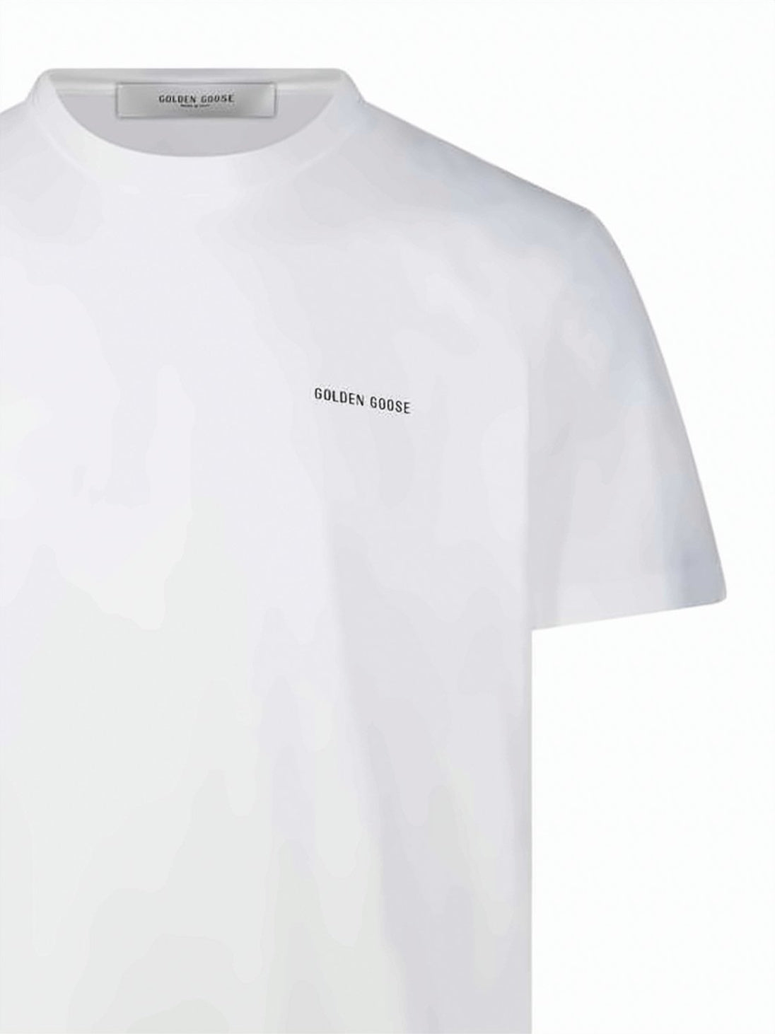 Classic Short-Sleeve White T-Shirt with Subtle Logo