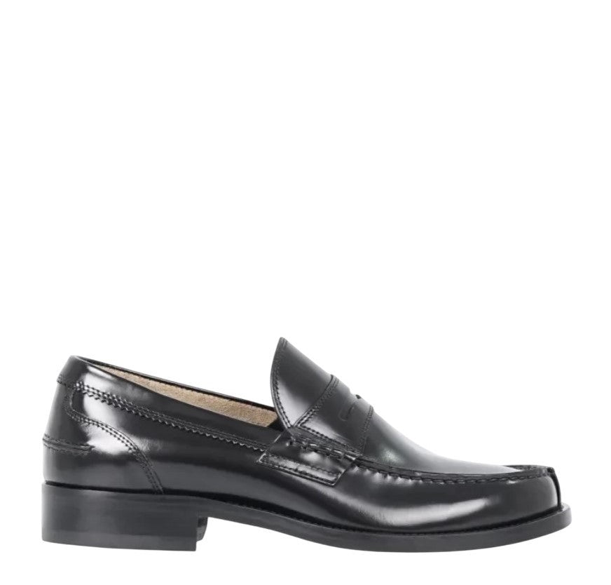 Gloss Moccasins