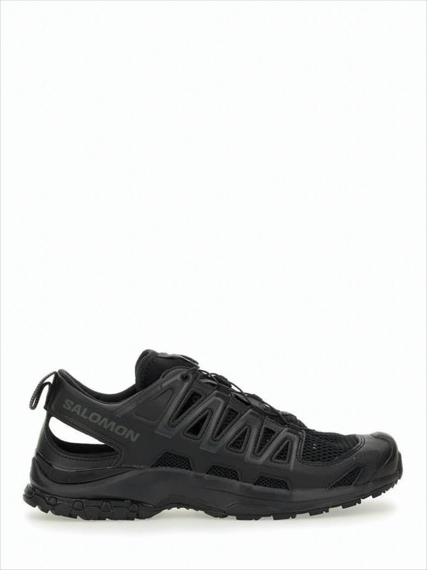 All-Black Athletic Sneakers with Quick-Pull Lacing System