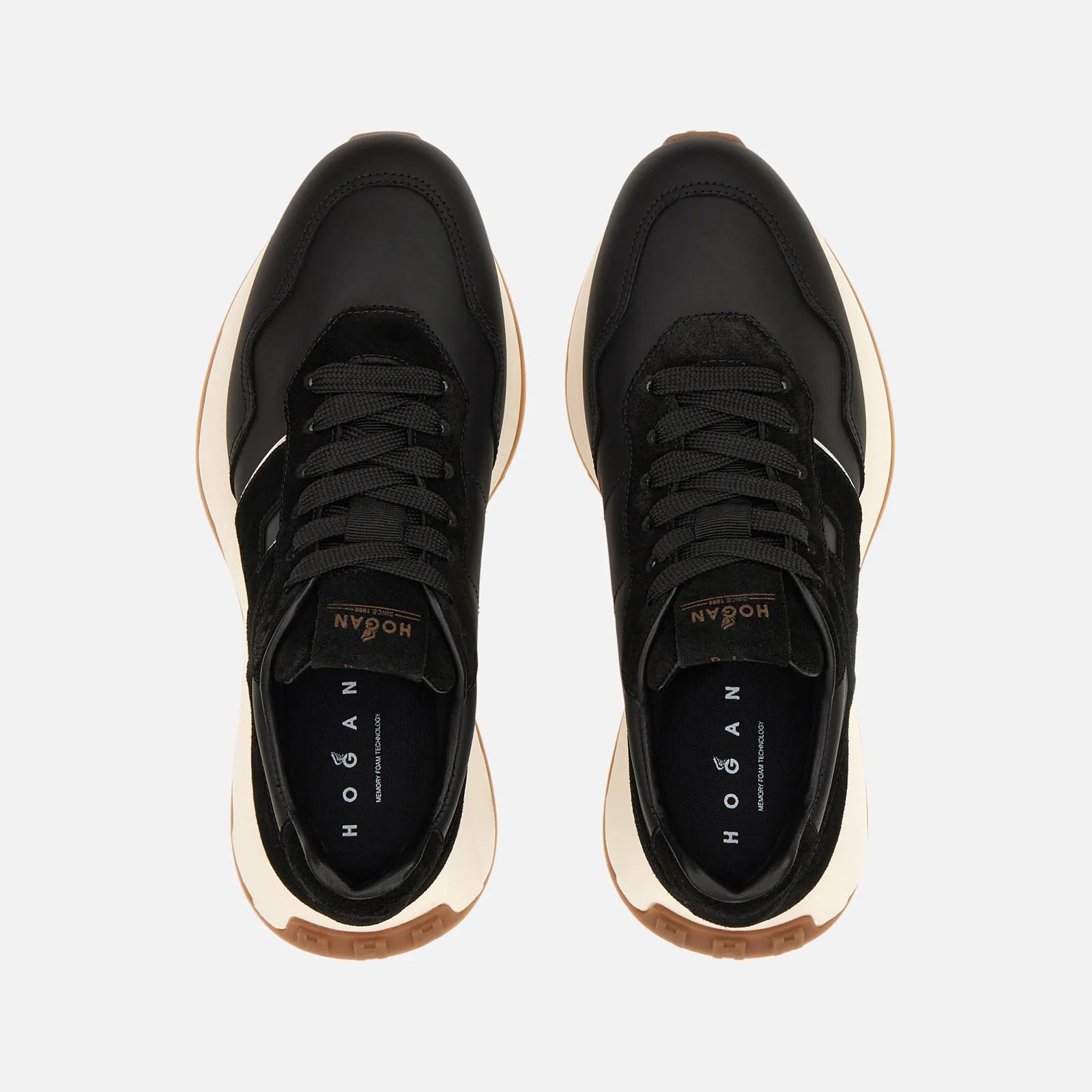 Lace-Up Shoes With Smooth