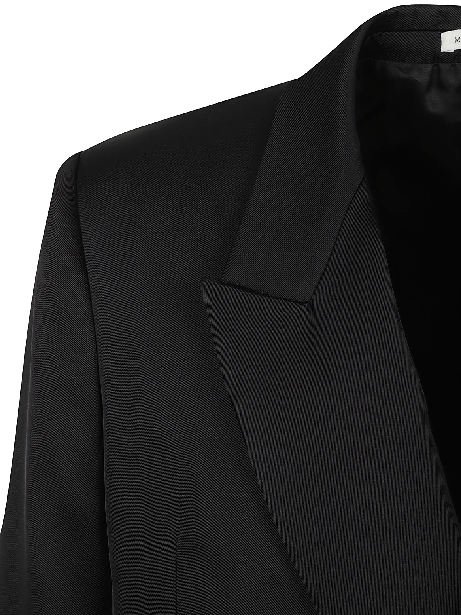 Tailored Black Jacket in Luxurious Viscose-Silk Blend